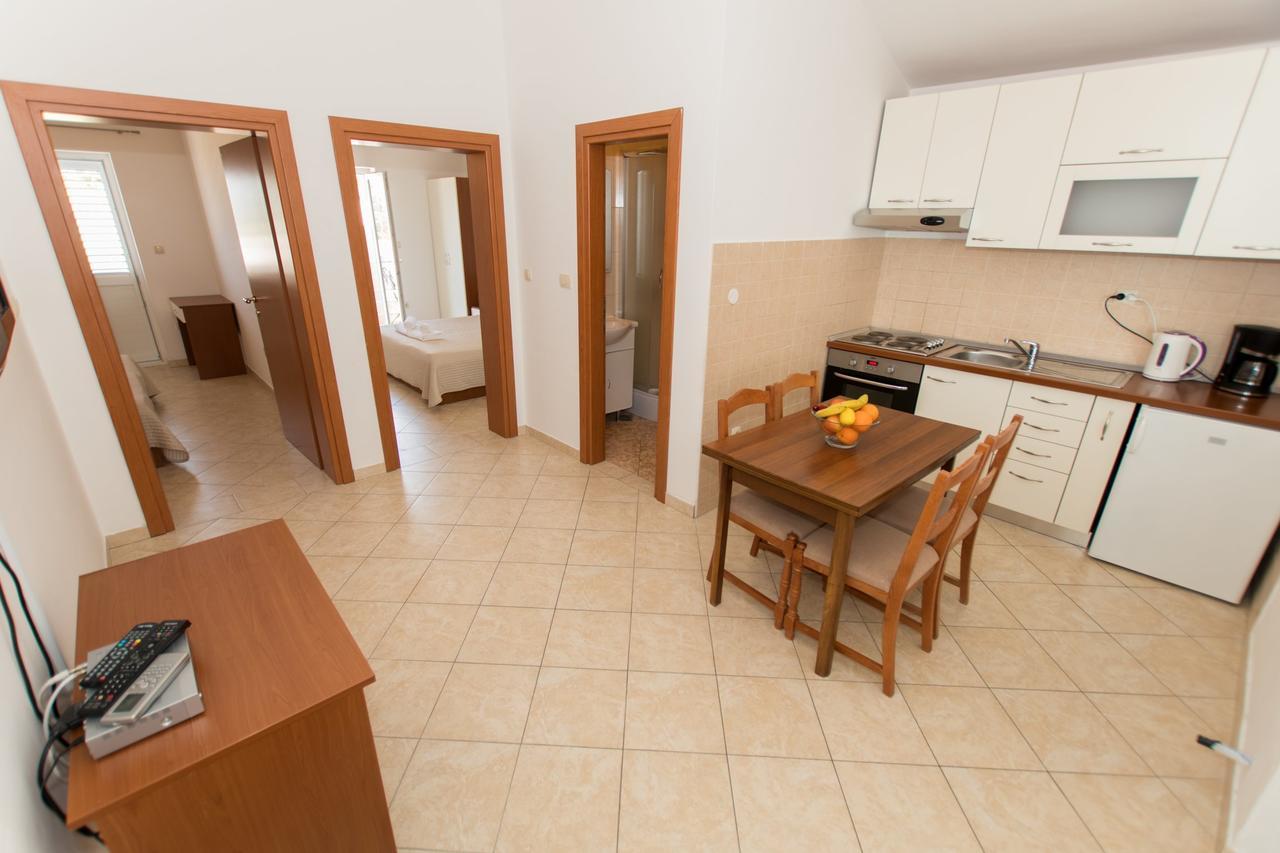 Matko'S Oasis Apartments เบรลา ภายนอก รูปภาพ